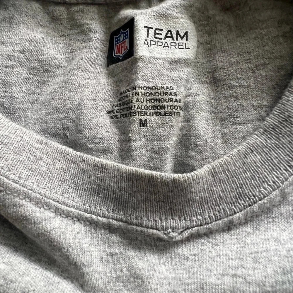 NFL Team Apparel Chargers shirt - Picture 4 of 5